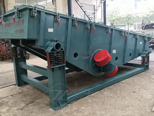 煤泥烘干直線(xiàn)振動(dòng)篩如何保養(yǎng)呢？